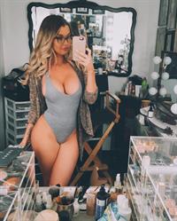 Emily Sears taking a selfie