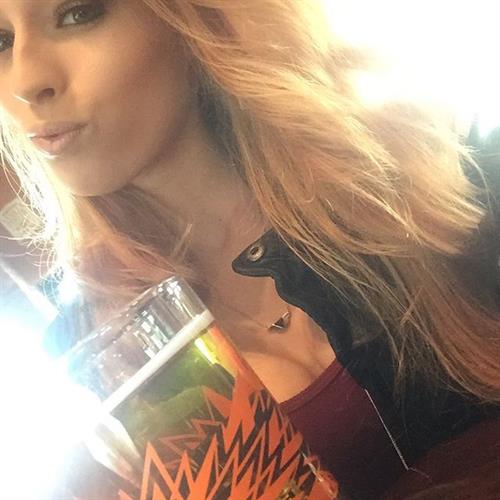 Caitlin McSwain taking a selfie