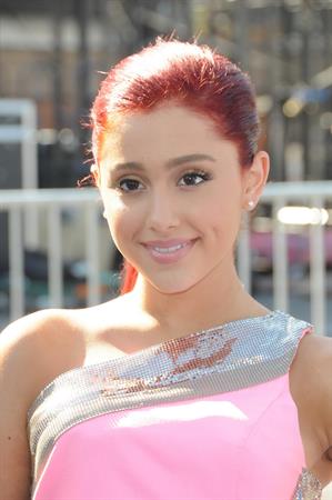 Ariana Grande at the 2011 VH1 Do Something Awards - Hollywood Palladium on 8/14/11