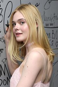 Elle Fanning