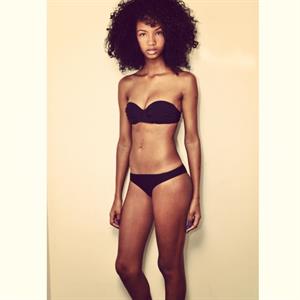 Ariela Oliveira in a bikini