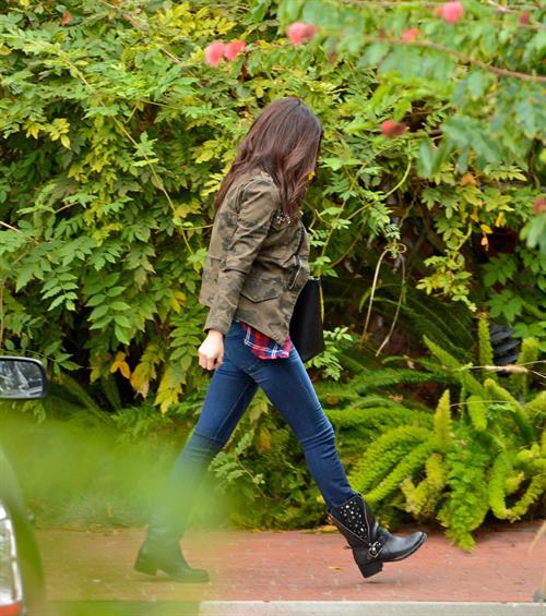 Selena Gomez at a gas station in Los Angeles November 17, 2012 