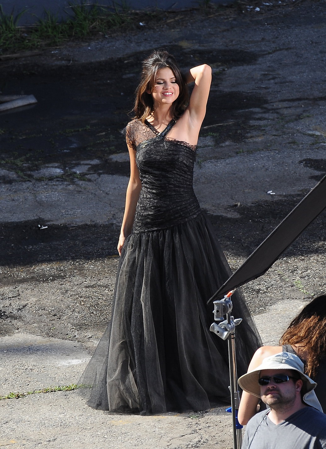 Behind the scenes of Selena Gomez's new video, 'Who Says' 