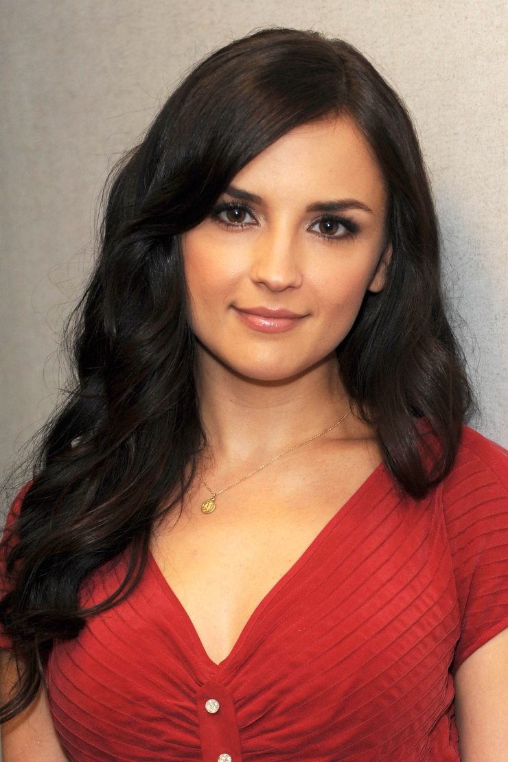 Rachael Leigh Cook Pictures. 