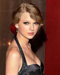 Taylor Swift at the 58th annual BMI Country Music Awards November 09, 2010 