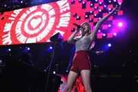 Taylor Swift at the KIIS FM 2012 Jingle Ball concert at Nokia Theatre in Los Angeles - December 1, 2012 