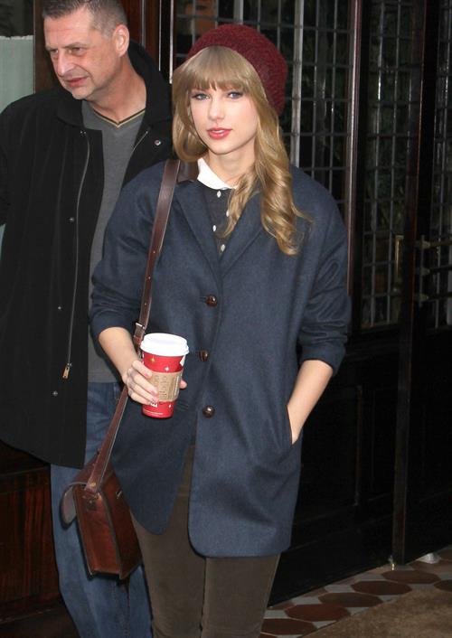 Taylor Swift leaving her hotel in New York City April 12, 2012