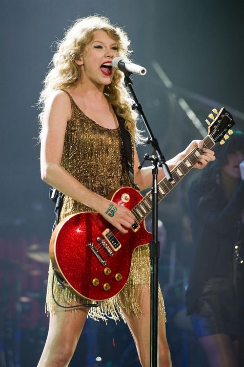 Taylor Swift performing live at Prudential Center in Newark July 19, 2011