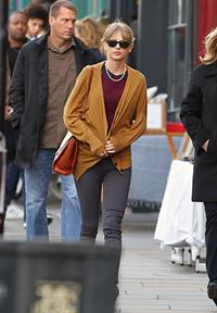 Taylor Swift out and about in London October 4, 2012 