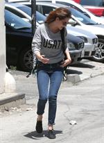 Kristen Stewart walking in Los Angeles - June 13, 2013 