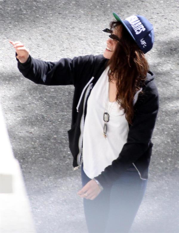 Kristen Stewart playing with a ball on the set of  Sils Maria  in Switzerland September 20, 2013  