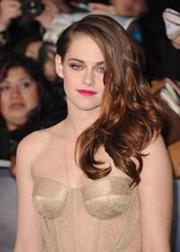 Kristen Stewart Breaking Dawn 2 premiere in LA 11/12/12 