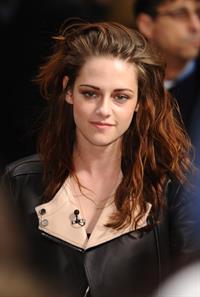 Kristen Stewart at the 'TODAY' show in New York City 11/7/12