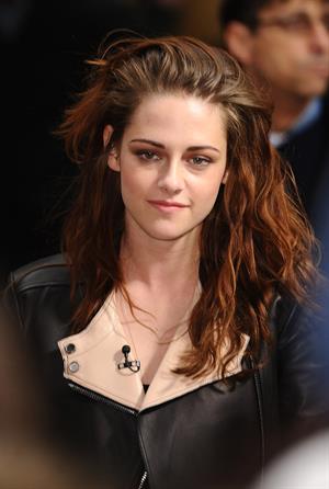 Kristen Stewart at the 'TODAY' show in New York City 11/7/12