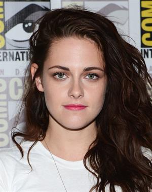 Kristen Stewart -  The Twilight Saga: Breaking Dawn - Part 2  Comic-Con Press Conference in San Diego (12 Jul 2012)