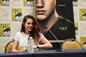 Kristen Stewart -  The Twilight Saga: Breaking Dawn - Part 2  Comic-Con Press Conference in San Diego (12 Jul 2012)