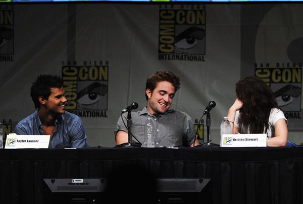 Kristen Stewart -  The Twilight Saga: Breaking Dawn - Part 2  Comic-Con Press Conference in San Diego (12 Jul 2012)