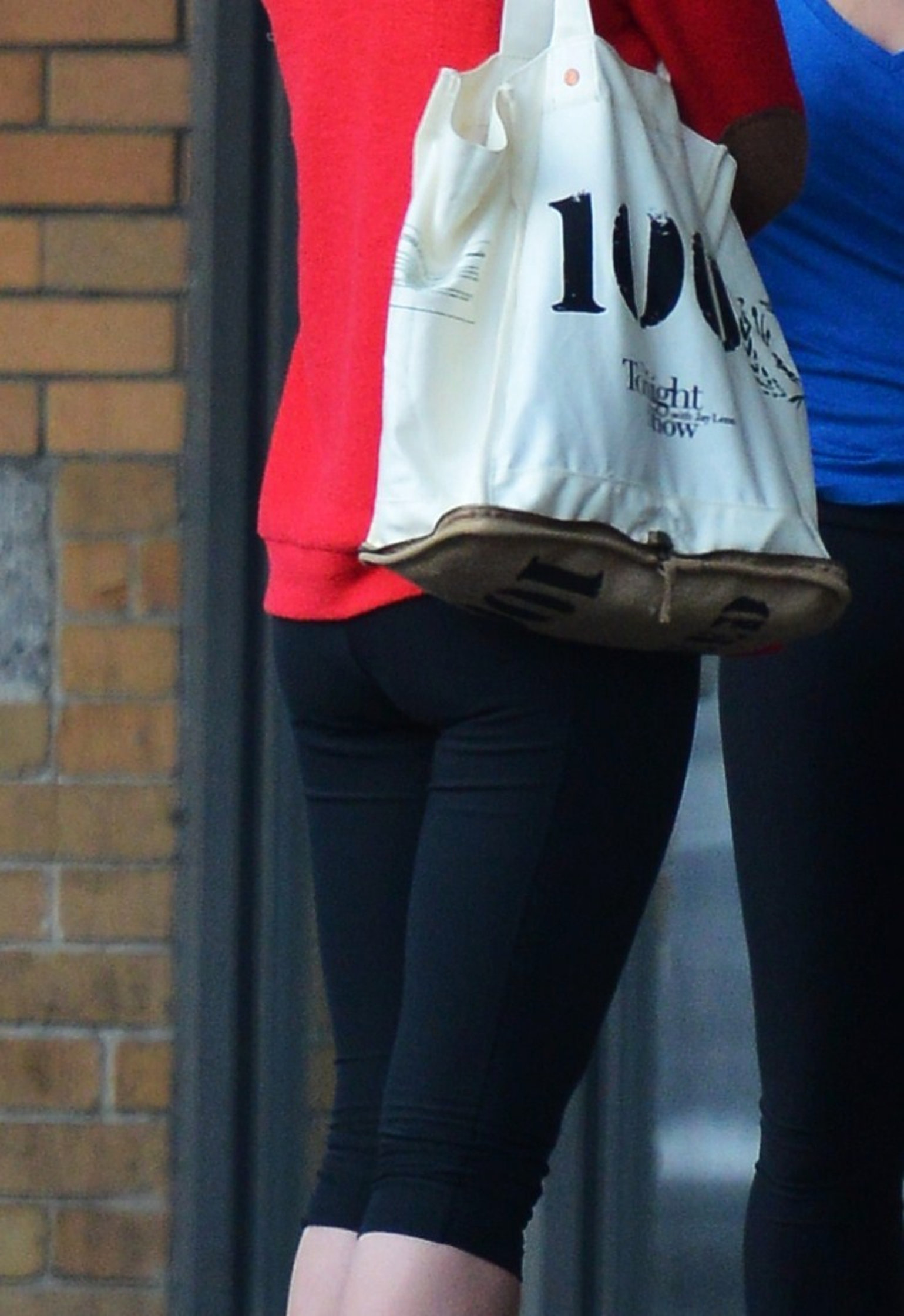 Olivia Wilde leaving a gym in New York City - May 2, 2013 