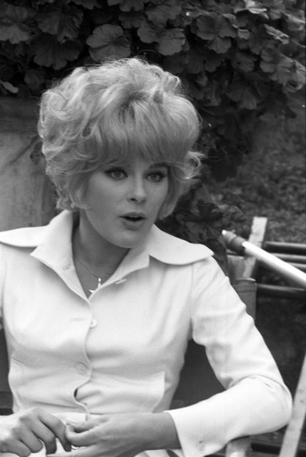 Elke Sommer