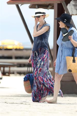 Anne Hathaway on a Beach in Miami 11 05 12 