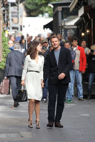 Olivia Wilde Filming  Third Person  in Rome (10/17/12) 