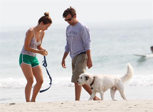 Olivia Wilde - on the beach in Wilmington,North Carolina - August 18 2012
