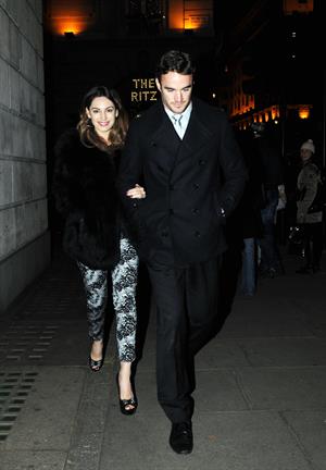 Kelly Brook birthday dinner with Thom Evans at The Wolseley restaurant London November 23, 2012 