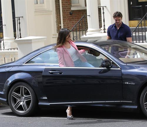 Kelly Brook - Leaving her London home - August 3, 2012