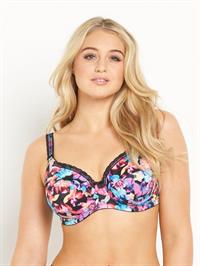 Iskra Lawrence in lingerie