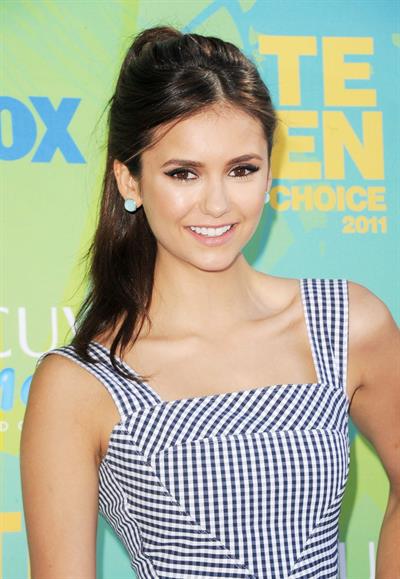 Nina Dobrev Teen Choice Awards 2011, 7-8-11 