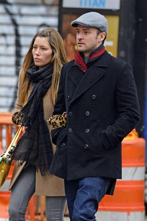 Jessica Biel taking a stroll with her fairly unknown boyfriend in New York City (01.03.2013) 