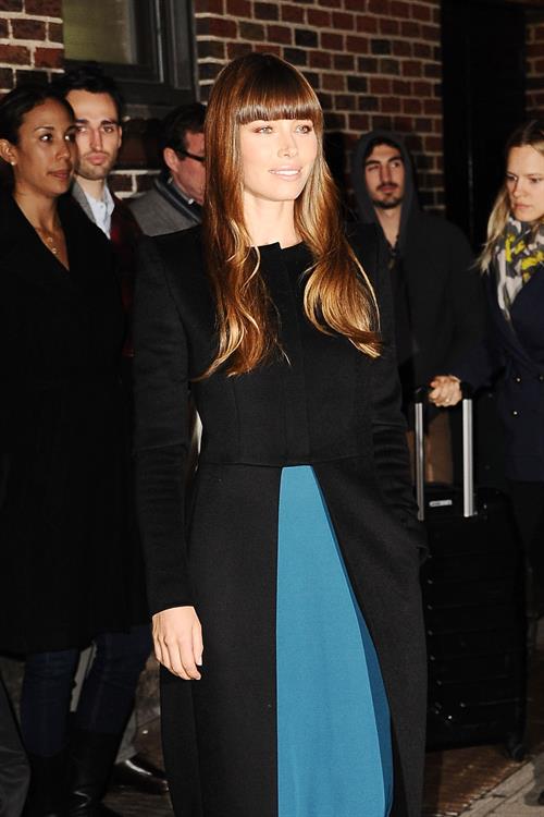 Jessica Biel Arrives for The Late Show With David Letterman in New York City (November 19, 2012) 
