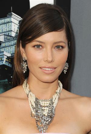 Jessica Biel  Total Recall  Los Angeles Premiere - August 1 2012 