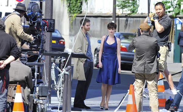 Anne Hathaway set of One Day in Paris August 31, 2013