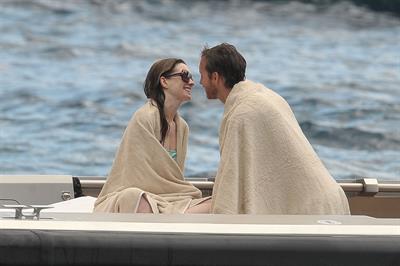 Anne Hathaway on vacation in Italy July 22, 2011 