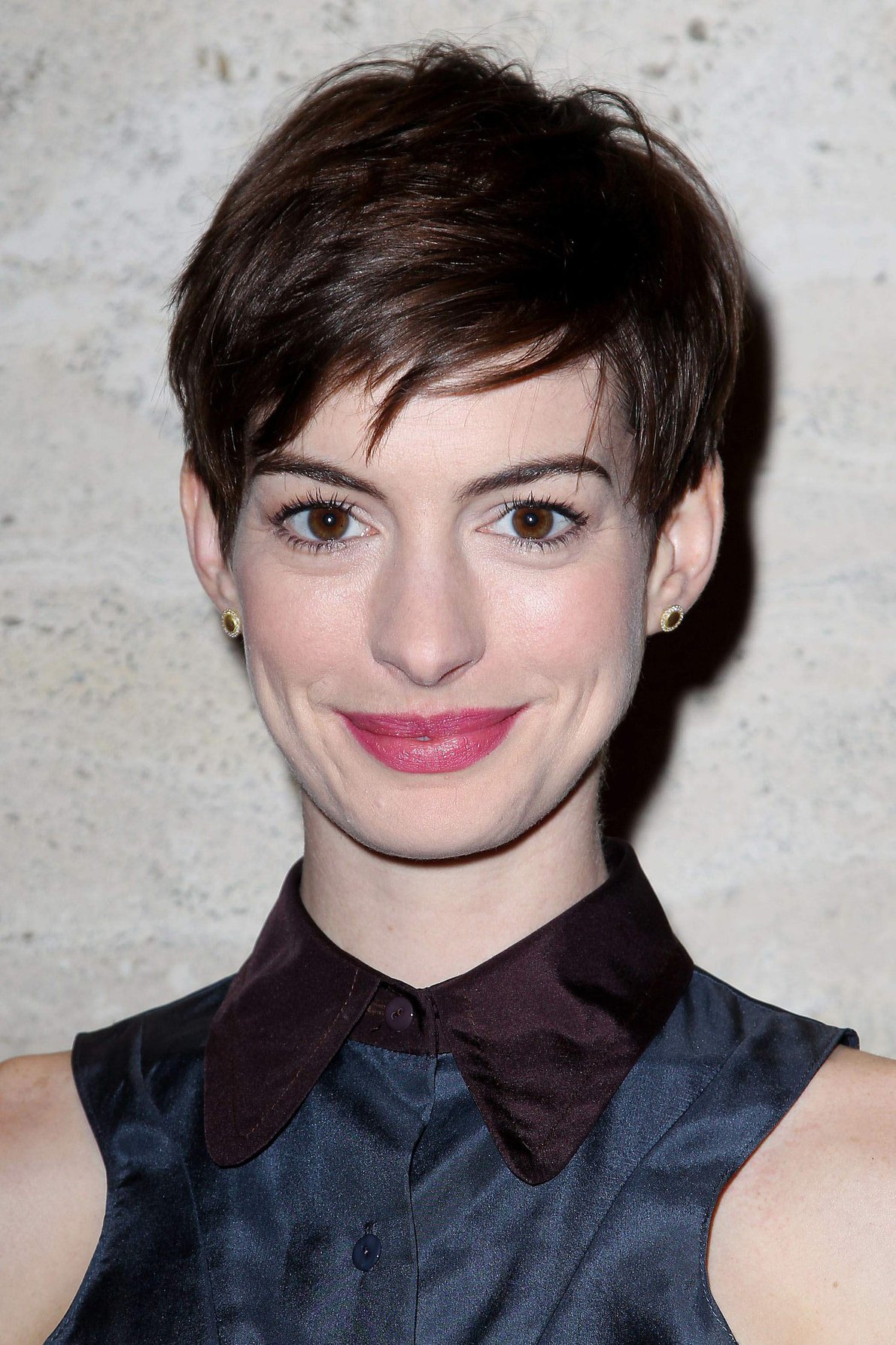 Anne Hathaway A Lunch to Celebrate Launch of 'LES MISERABLES at the Four Seasons Restaurant in NYC