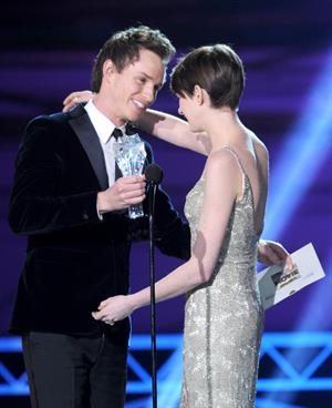 Anne Hathaway attends the Critics' Choice Movie Awards 2013 with Skinnygirl Cocktails at Barkar Hangar