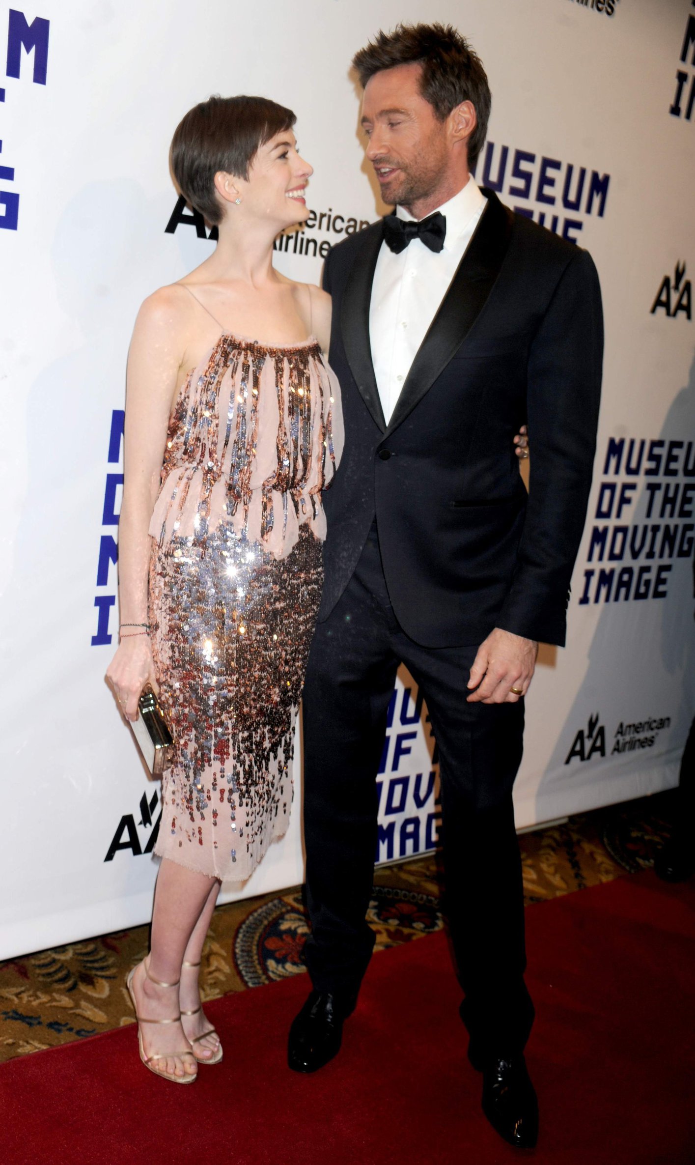 Anne Hathaway Attended the Museum of the Moving Image 27th Annual Black Tie Salute in New York Dec 11, 2012