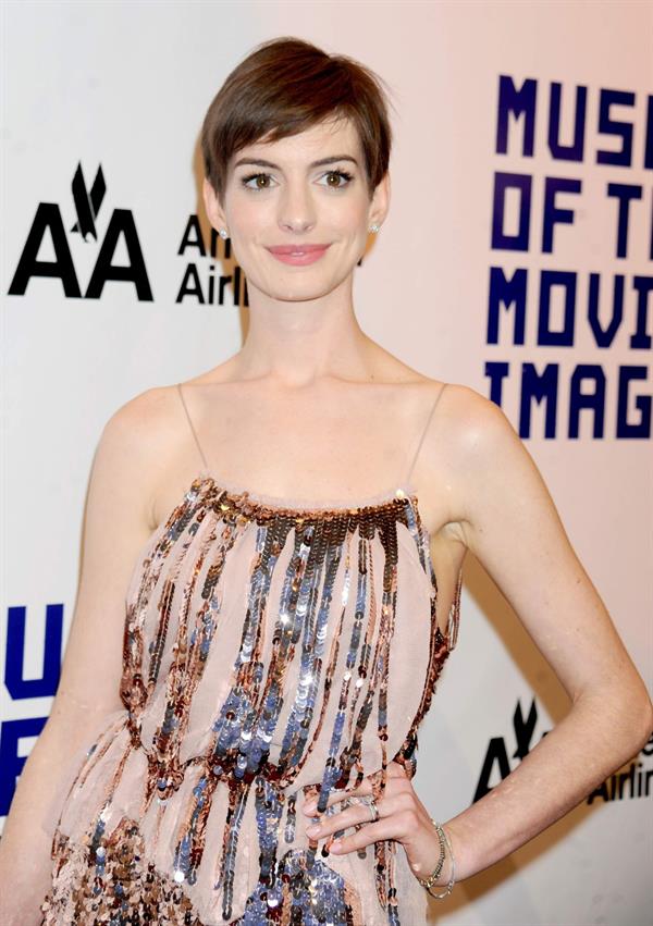 Anne Hathaway Attended the Museum of the Moving Image 27th Annual Black Tie Salute in New York Dec 11, 2012