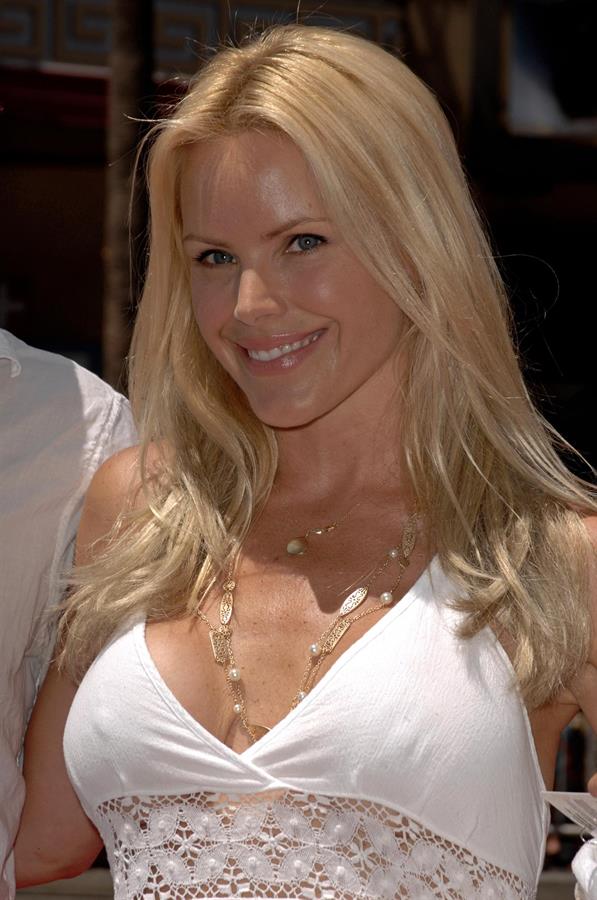 Gena Lee Nolin