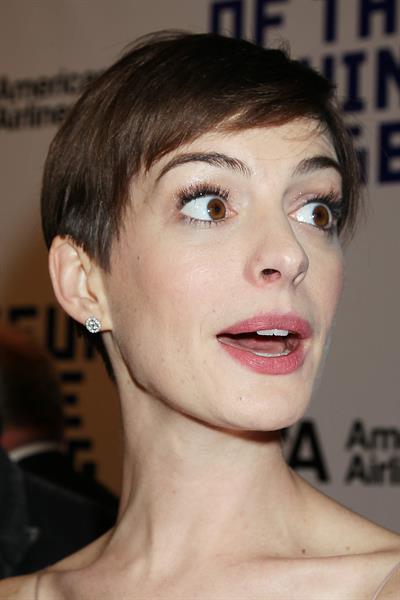 Anne Hathaway Attended the Museum of the Moving Image 27th Annual Black Tie Salute in New York Dec 11, 2012