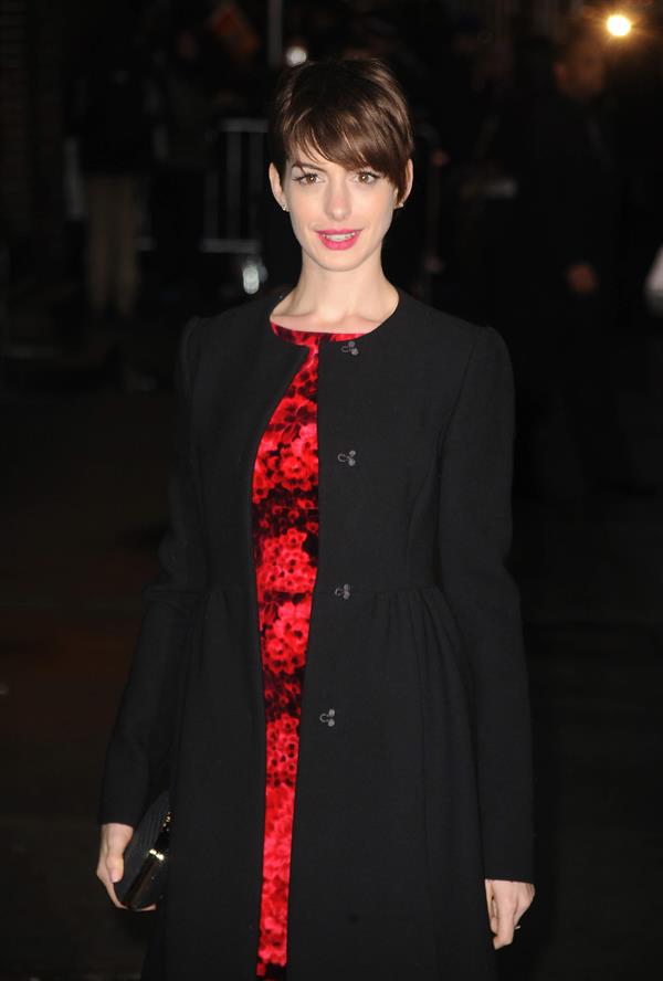 Anne Hathaway outside Ed Sullivan Theater for Letterman December 10-2012 