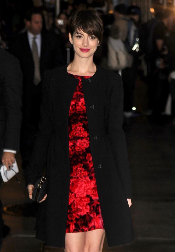 Anne Hathaway outside Ed Sullivan Theater for Letterman December 10-2012 