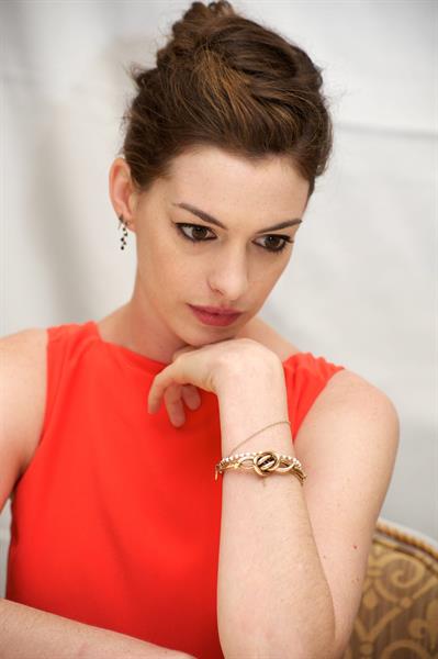 Anne Hathaway One Day press conference in New York City 9/8/2011
