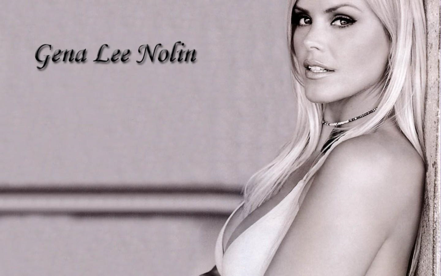 Gena Lee Nolin
