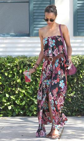 Zoe Saldana runs errands in LA August 5, 2011  