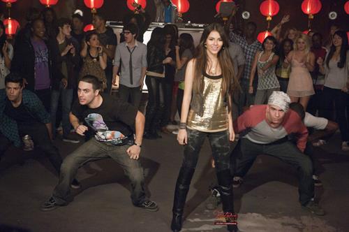 Victoria Justice fst 'Freak the Freak Out' music video set stills 2010 