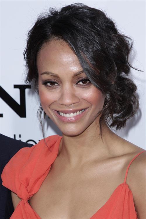 Zoe Saldana @ Death At A Funeral Los Angeles Premiere 12/04/10  