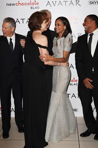 Zoe Saldana at  Avatar  World Premiere in London 10-12-2009