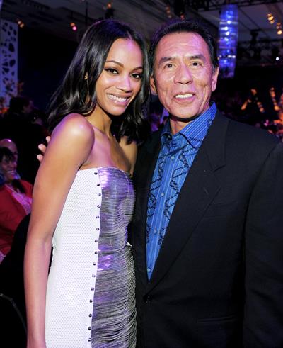 Zoe Saldana ''Avatar'' Premiere in Los Angeles December 16, 2009   